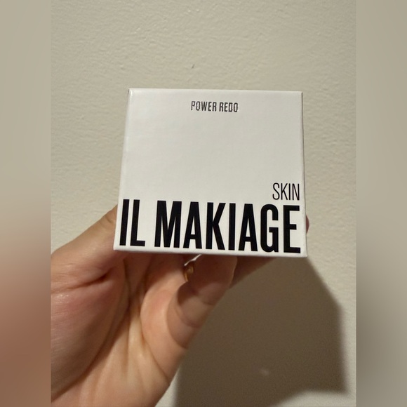 IL MAKIAGE Power Redo Skin perfector - Picture 2 of 6